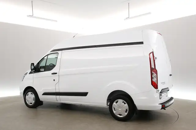 Ford Transit Custom view 4
