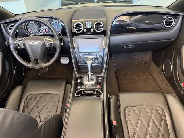 Bentley Continental view 9
