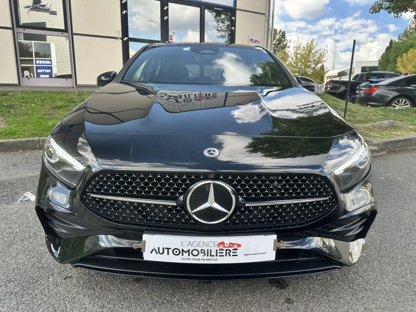 Mercedes-Benz A 200 200 AMG LINE PREMIUM PLUS 7G-DCT Noir - 2