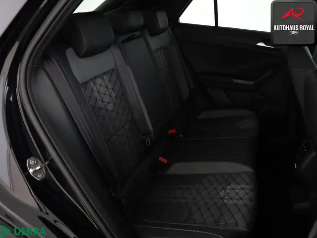 Volkswagen T-Roc view 12