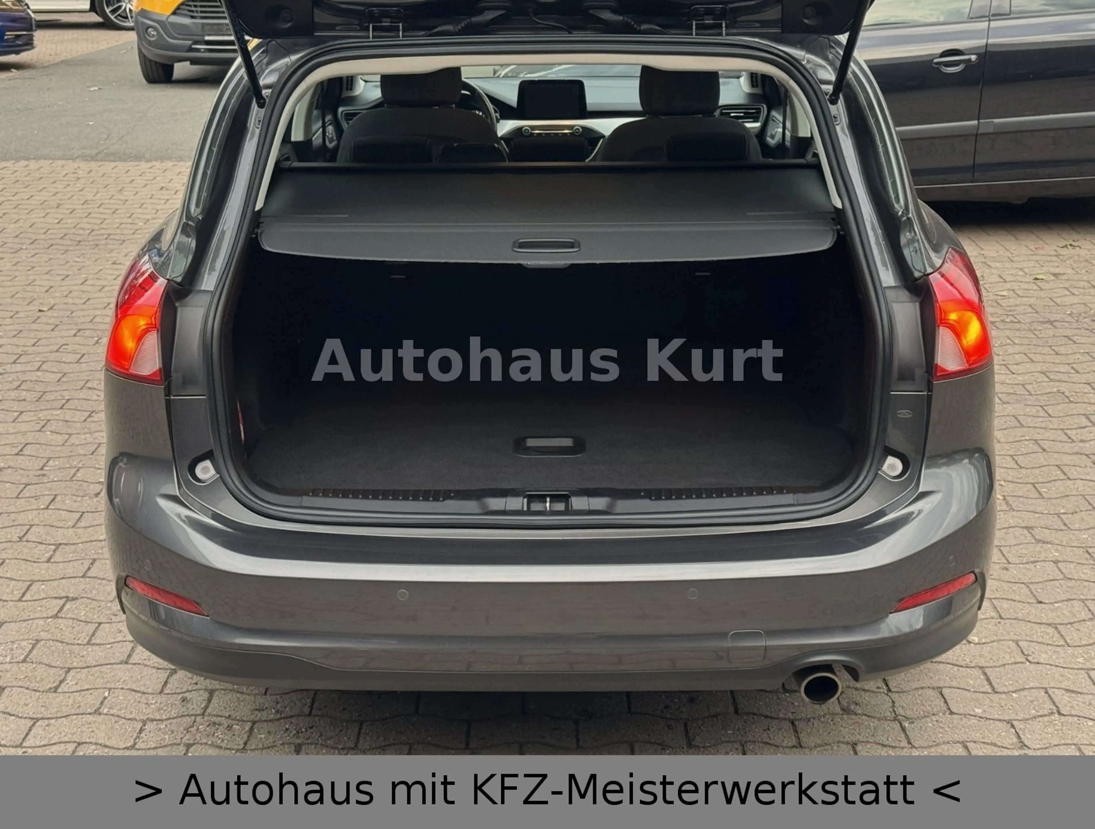 Ford Focus 1.5 TDCi Turnier Cool & Connect|SPUR|NAVI| — photo 11