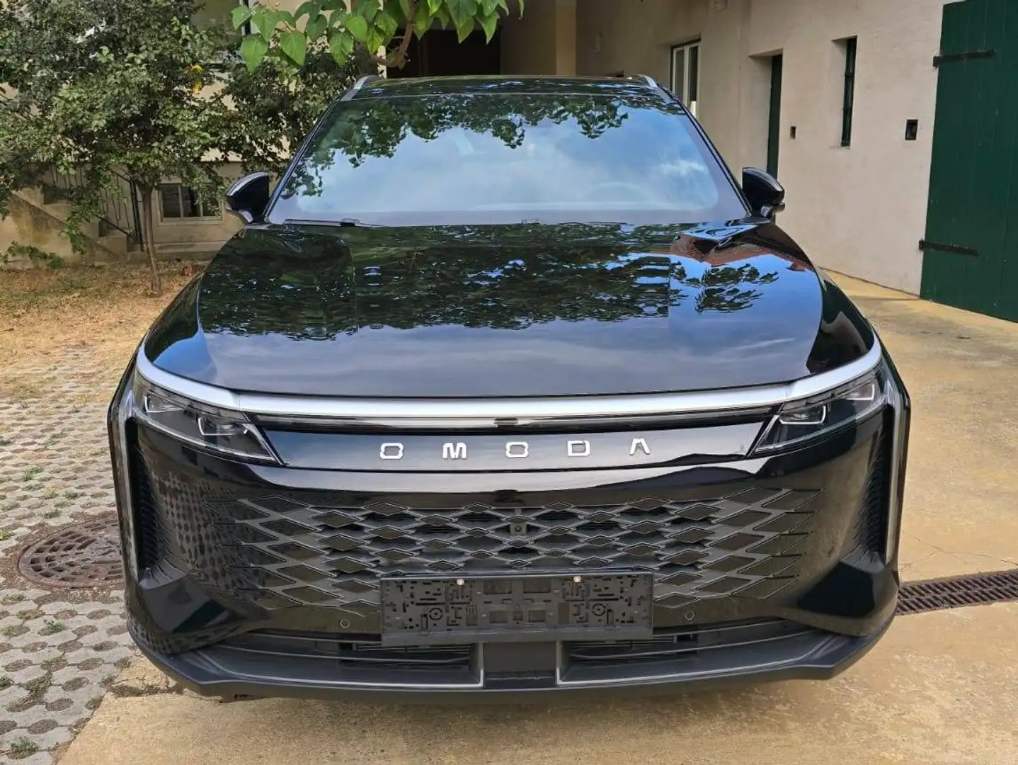 Omoda 9 1.5 PHEV Premium Line *sofort verfügbar* Schwarz - 2