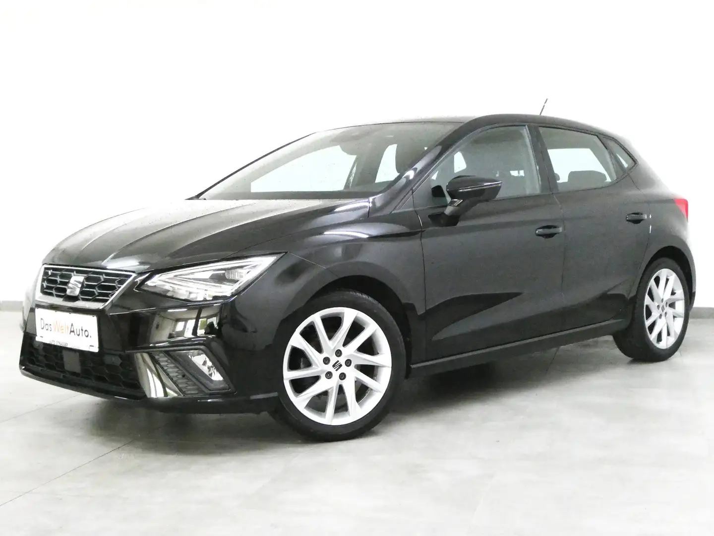 SEAT Ibiza TSI "FR" LED Navi App DAB R-Kamera 17" Sitzh induk.-Laden virtual Notruf Front/LaneAssist USB Schwarz - 1