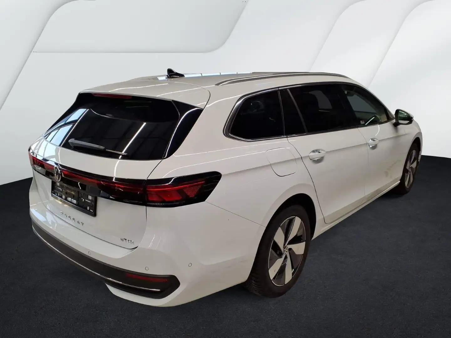 Volkswagen Passat Variant Business 1.5 eTSI DSG LED NAVI AH Weiß - 2