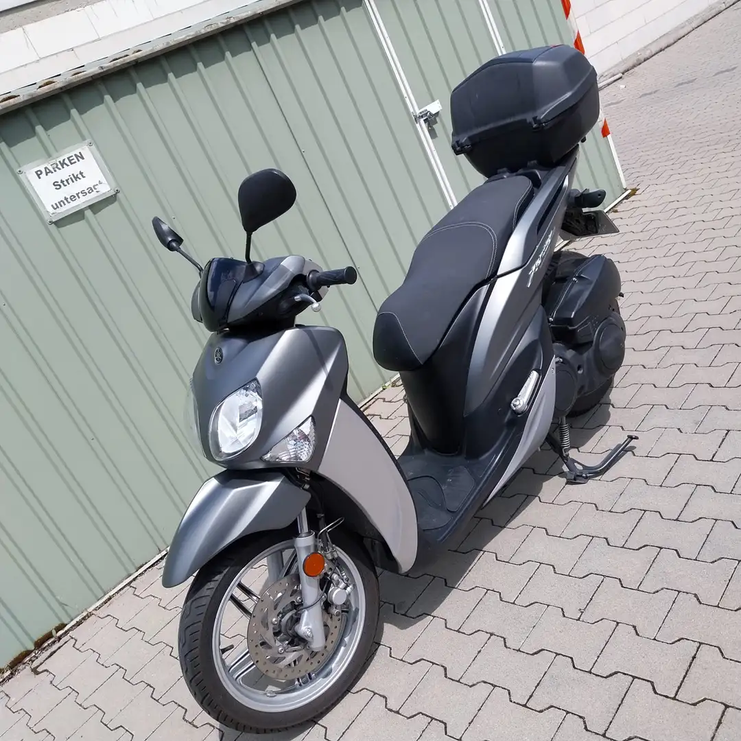 Yamaha Xenter 125 Gris - 1