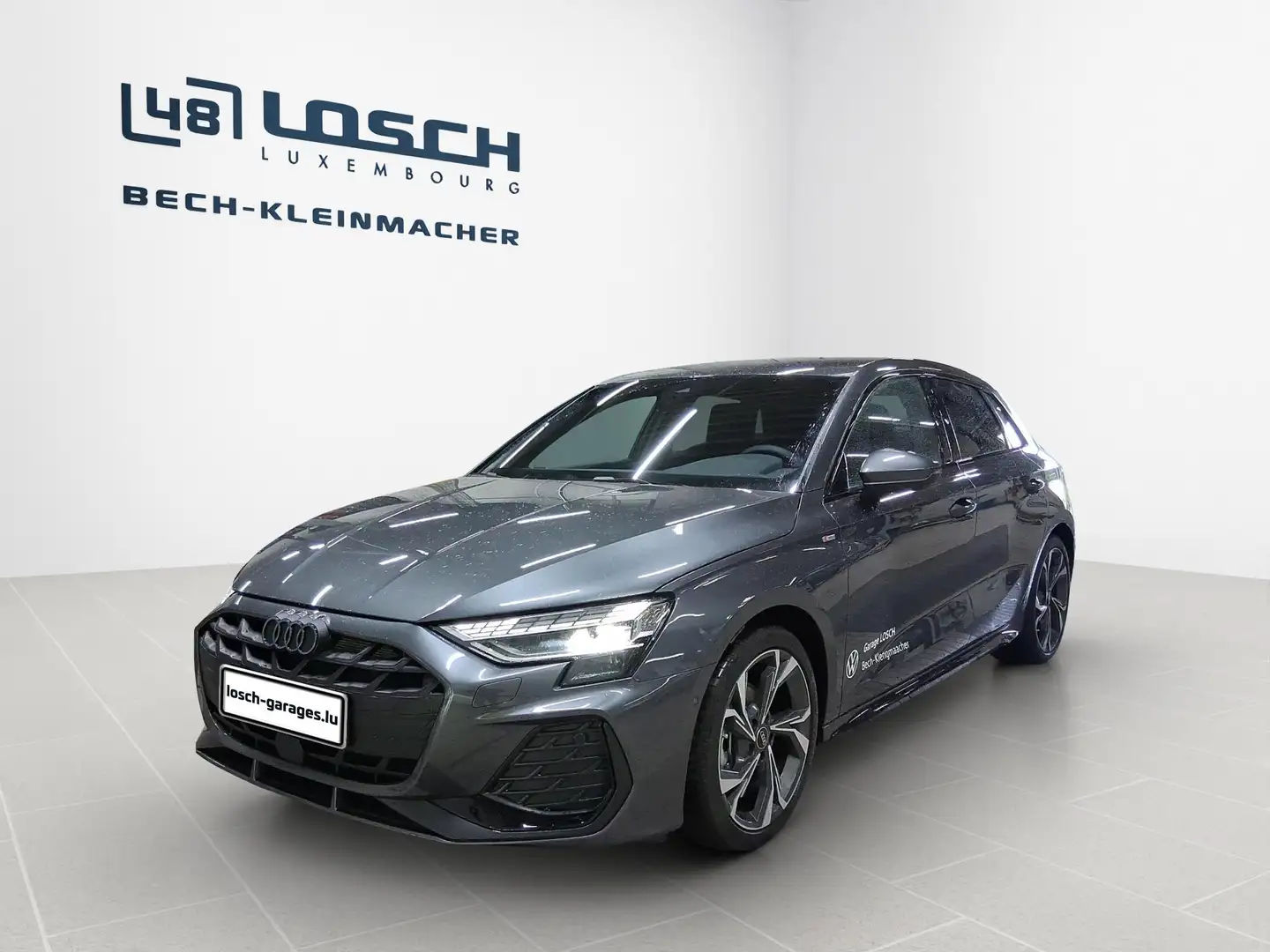 Audi A3 S line Gris - 1