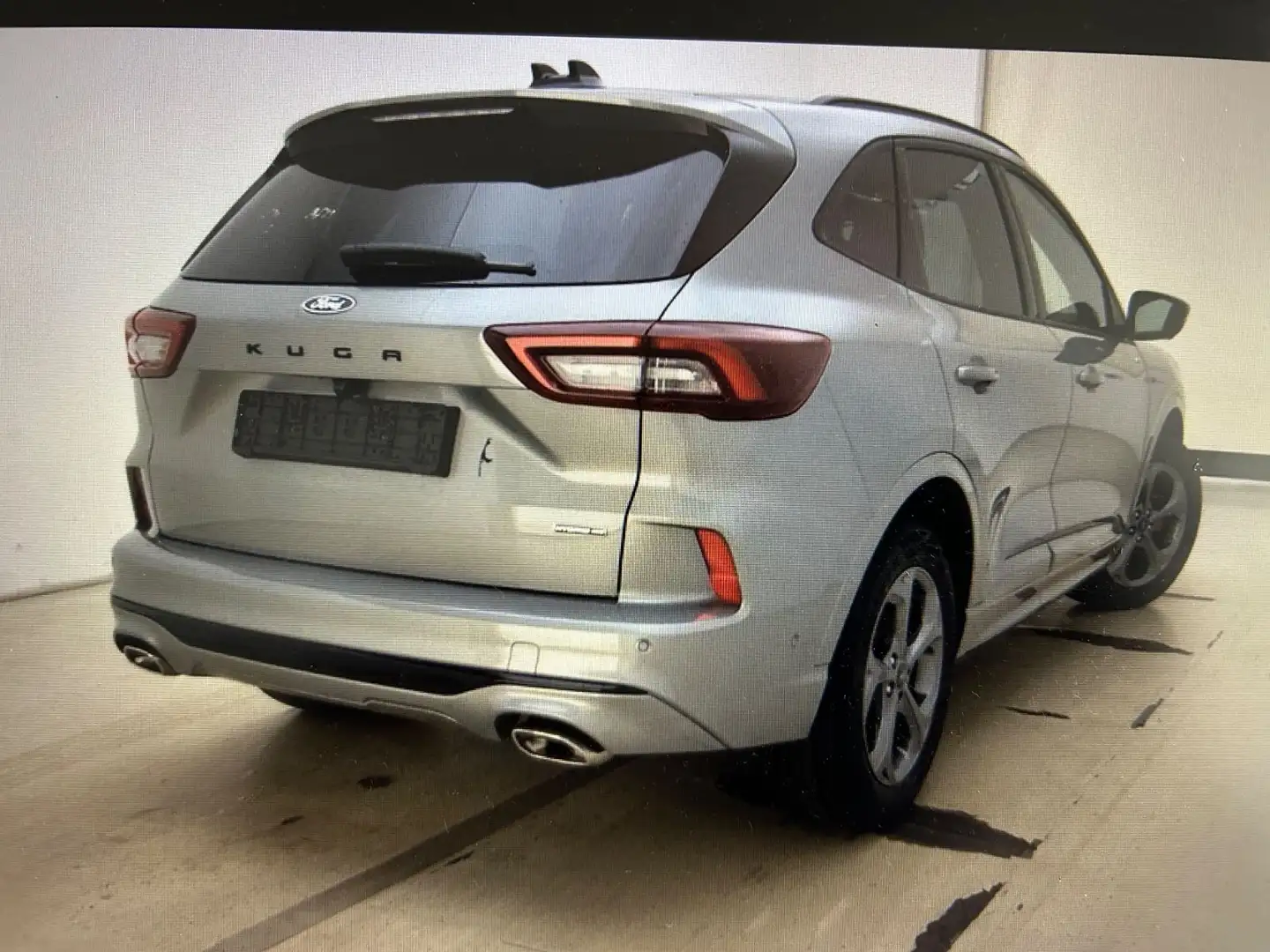 Ford Kuga ST-Line X 4x4 Vollausstg. inkl. AGR Argent - 2