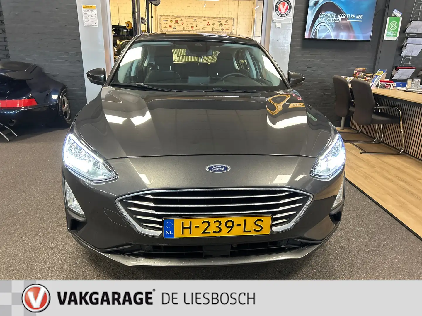 Ford Focus 1.0 EcoBoost Titanium Business / Airco / lane assi Gris - 2
