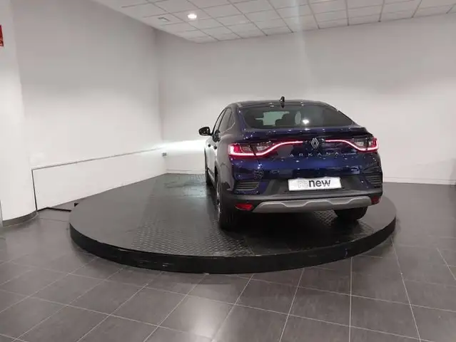 Renault Arkana view 2
