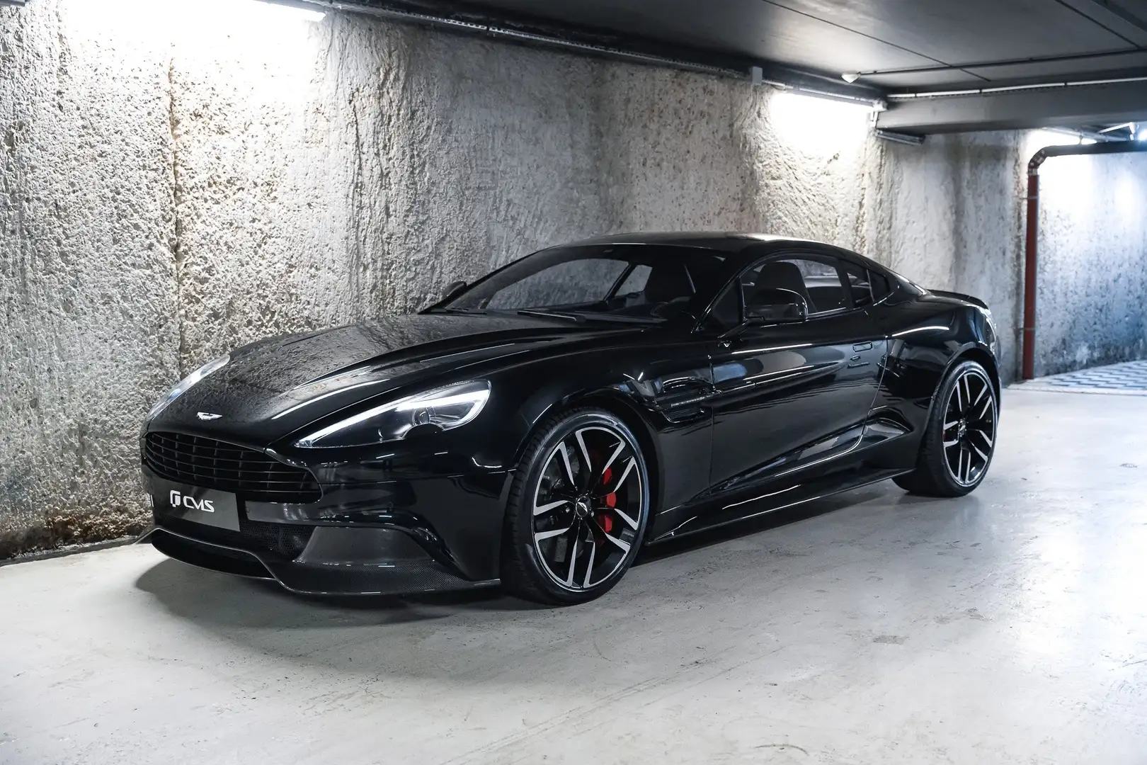 Aston Martin Vanquish Vanquish Coupé V12 576 ch Touchtronic 3 A Noir - 1