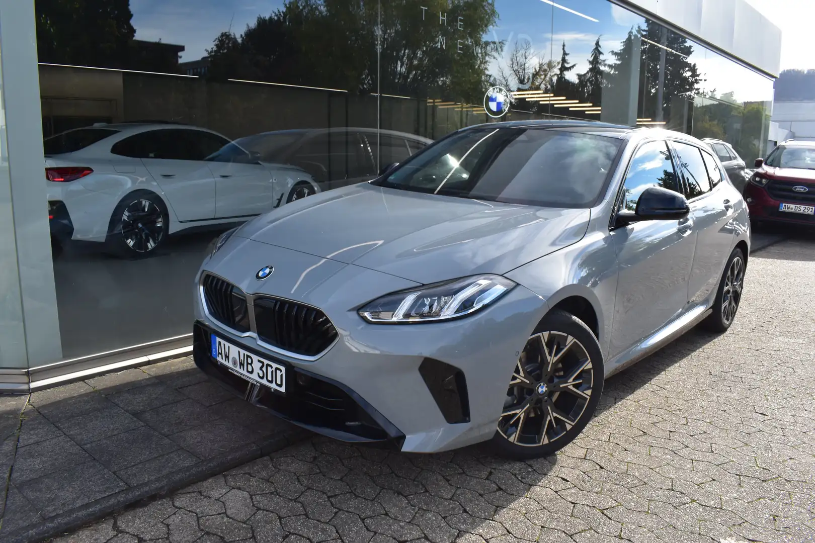 BMW 116 DAB Parkassistent Klimaaut. Shz Grau - 1