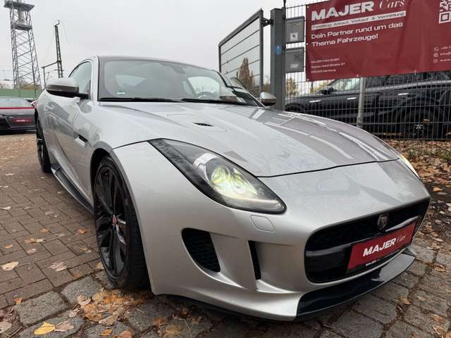 Imagine Jaguar F-Type *PANO*CAM*XENON*MEMORY*LEDER