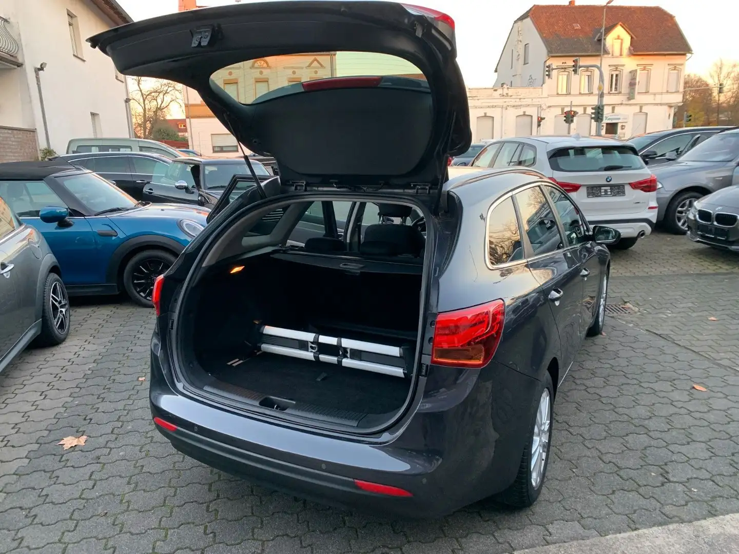 Kia Ceed SW / cee'd SW cee'd 1.6 Sportswagon Spirit Noir - 2