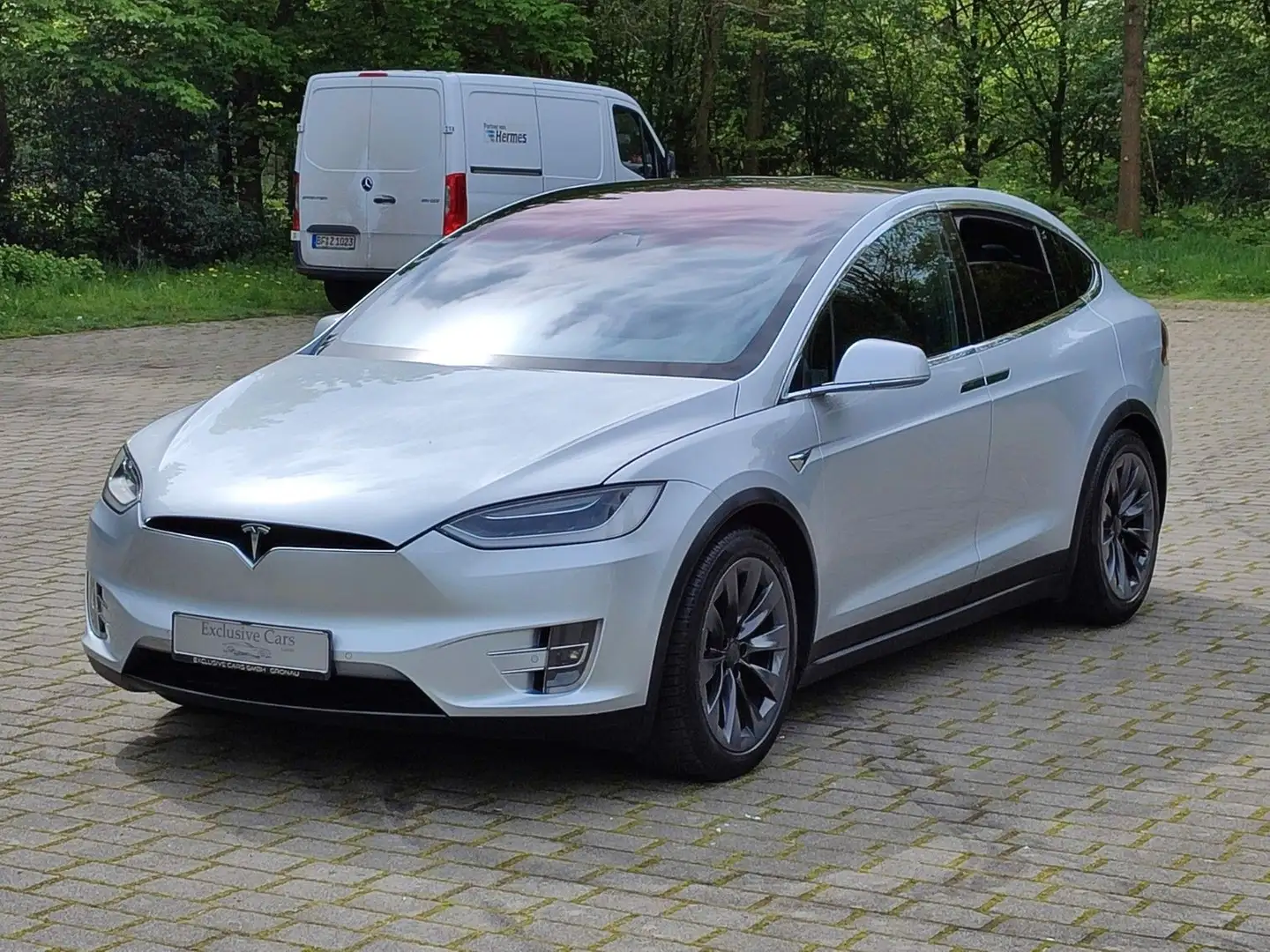 Tesla Model X MODEL X 100D | 6-SEATS | CCS | AHK | WINTER Argent - 2