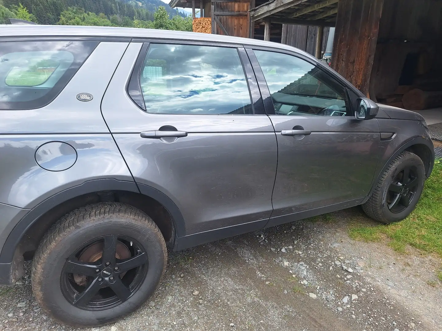 Land Rover Discovery Sport 2,0 TD4 4WD HSE - 2