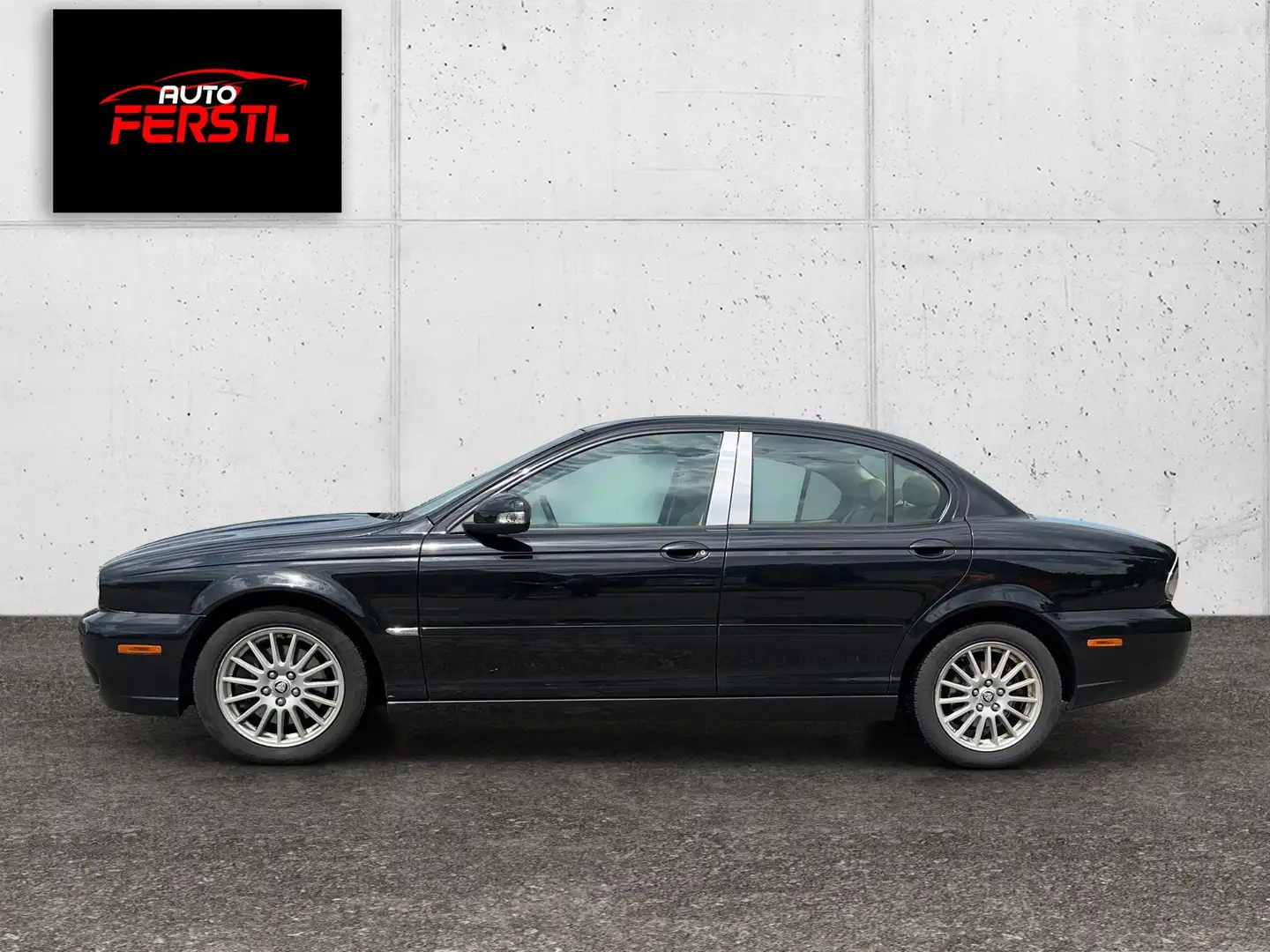 Jaguar X-Type 2.2 D Classic DPF 107 kW (145 PS), Autom. 6-Gan... Schwarz - 2