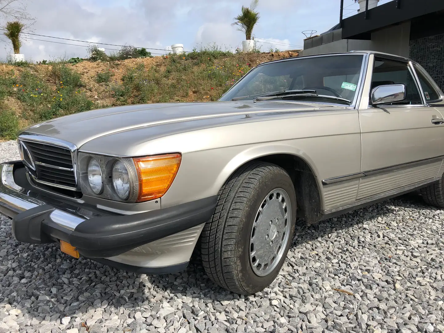 Mercedes-Benz SL 560 - 1