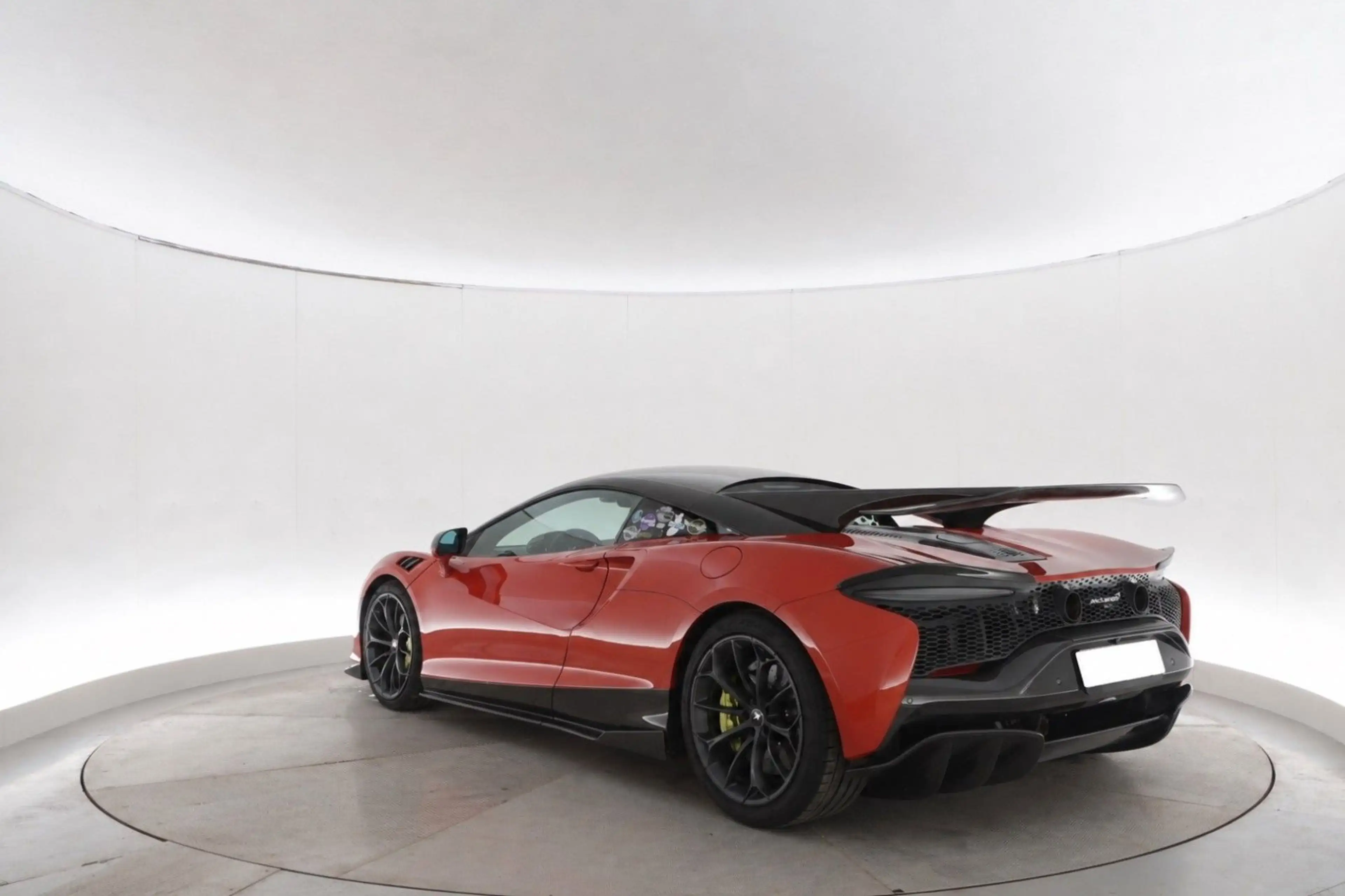 McLaren Artura Novitec Carbon 700Hp — photo 3