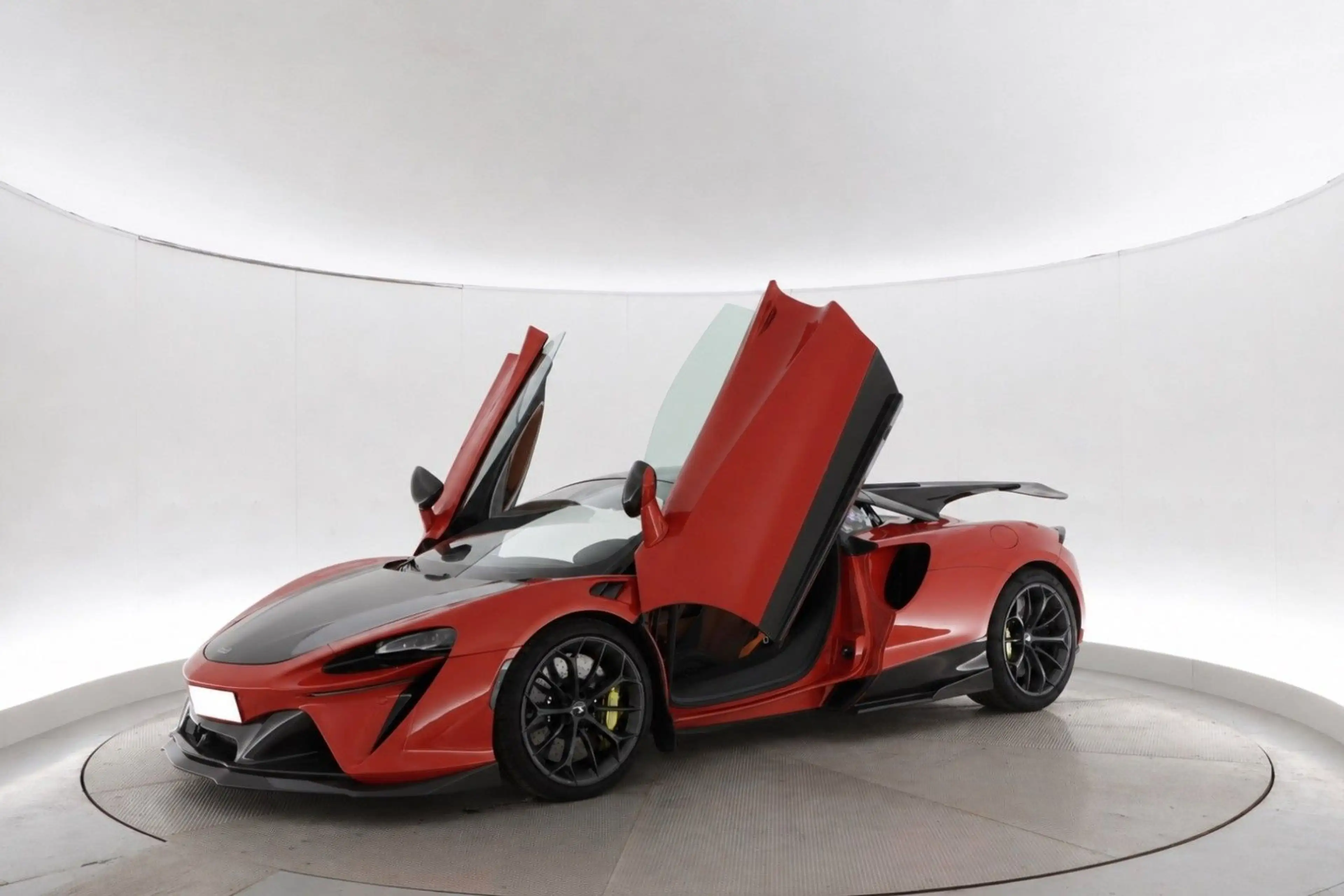 McLaren Artura Novitec Carbon 700Hp — photo 10