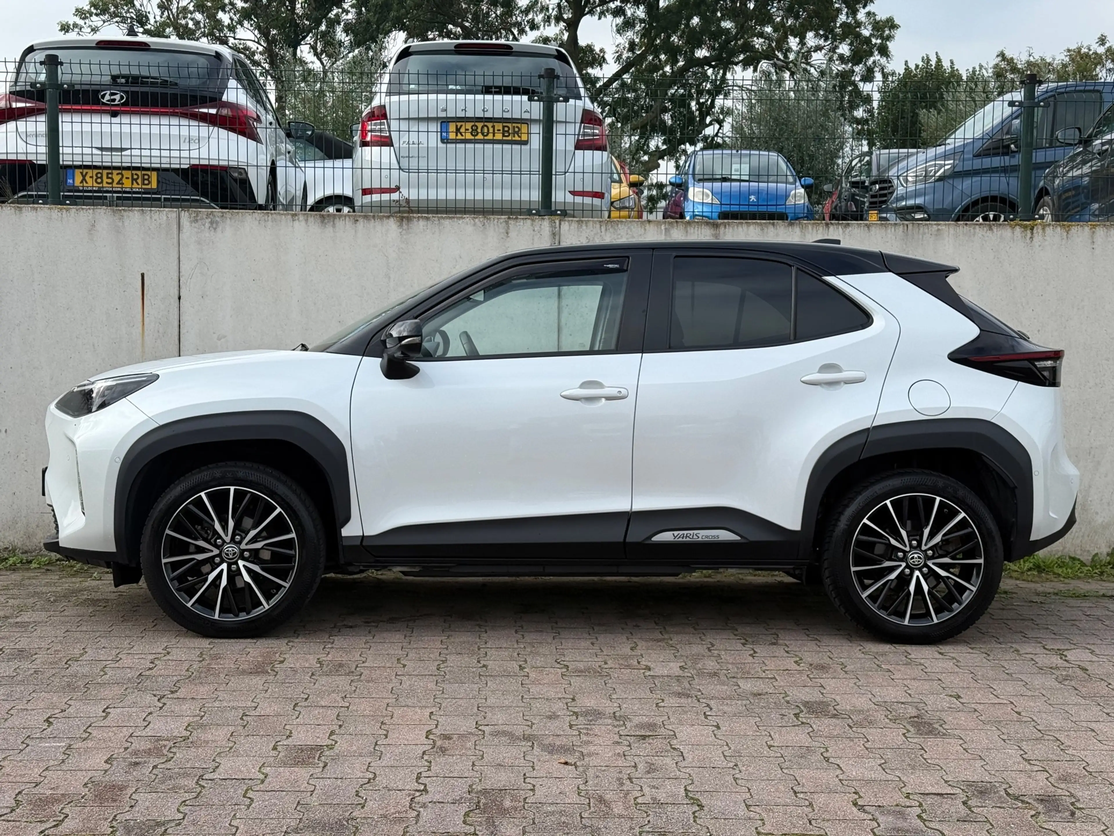 Toyota Yaris Cross 1.5 Hybrid /ADVENTURE/4X4/PANO/HEADUP DISPLAY/STUU — photo 4