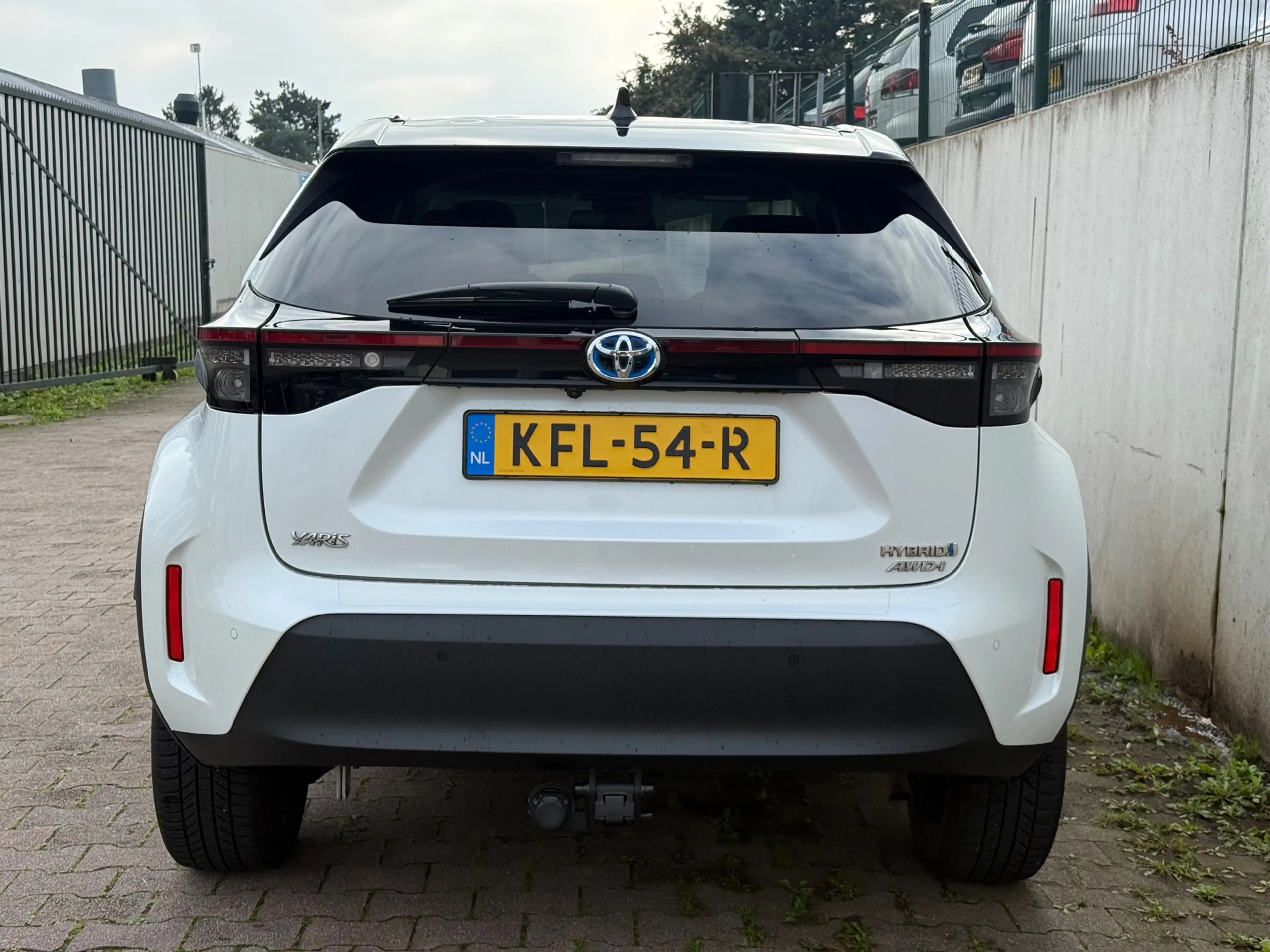 Toyota Yaris Cross 1.5 Hybrid /ADVENTURE/4X4/PANO/HEADUP DISPLAY/STUU — photo 6