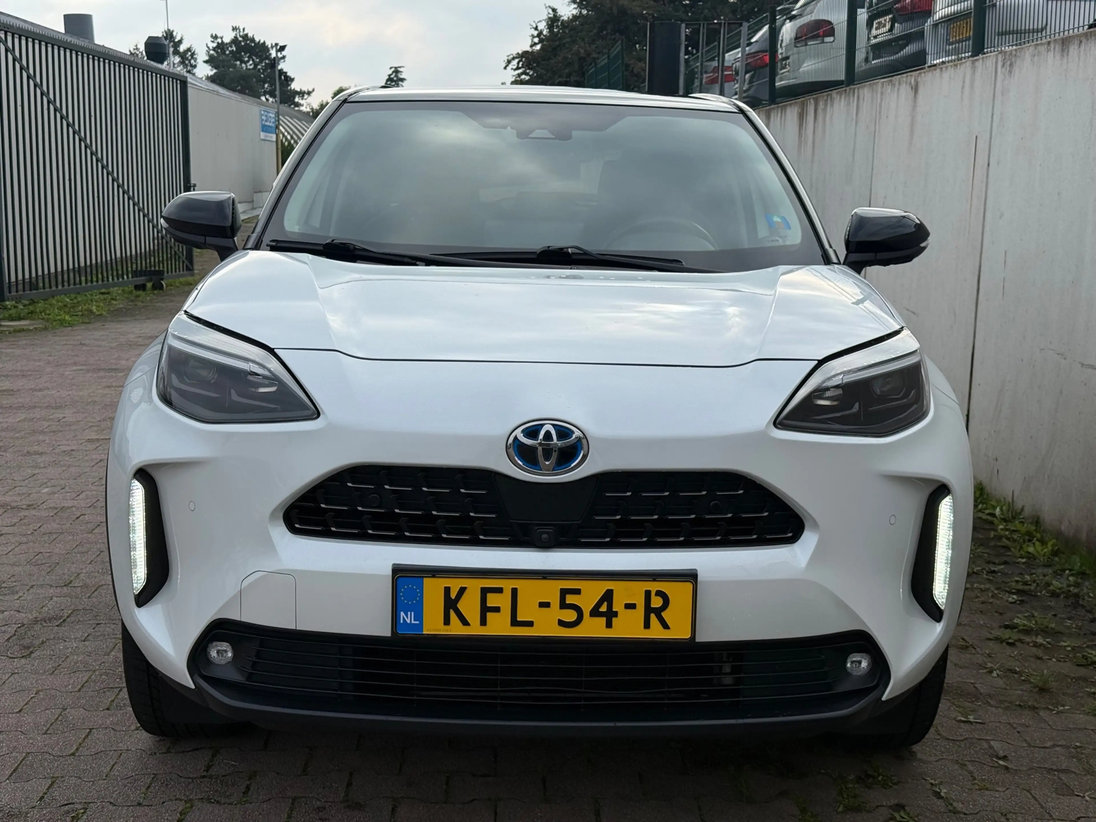 Toyota Yaris Cross 1.5 Hybrid /ADVENTURE/4X4/PANO/HEADUP DISPLAY/STUU — photo 10