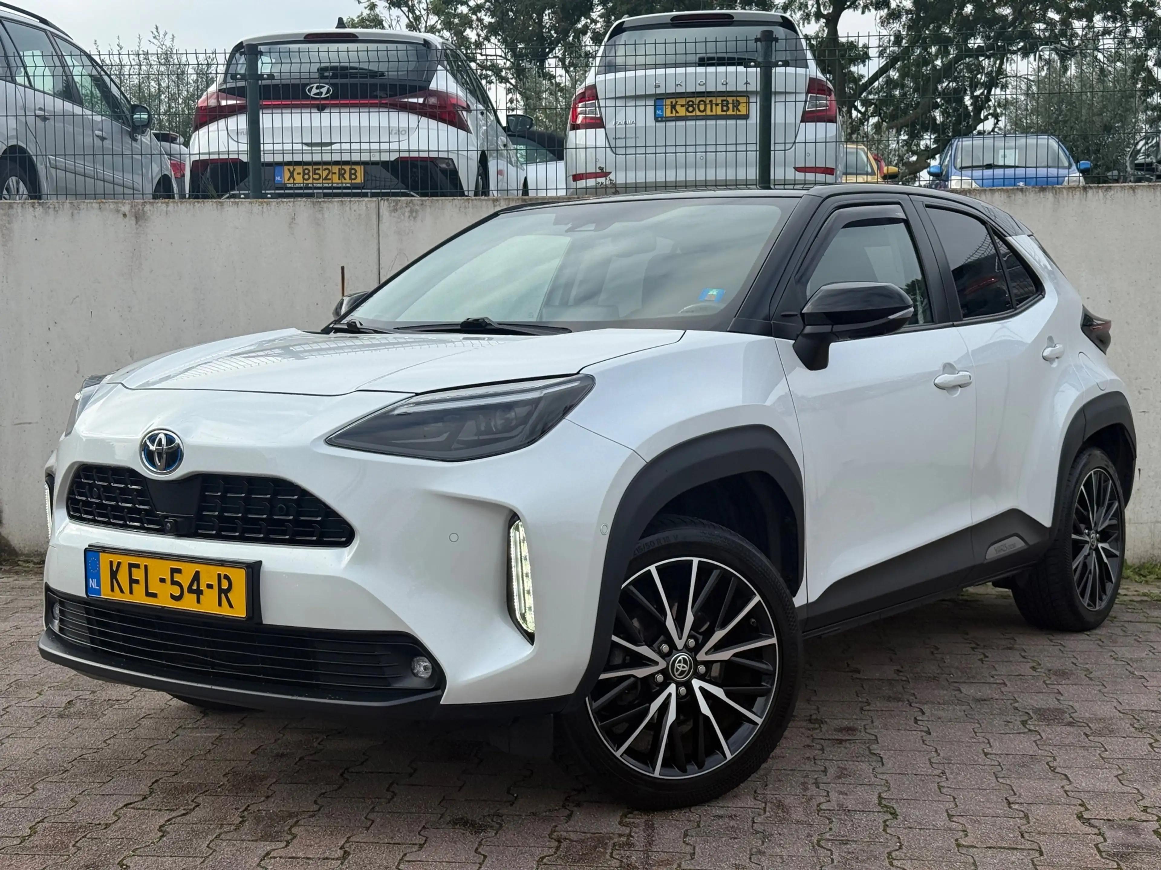 Toyota Yaris Cross 1.5 Hybrid /ADVENTURE/4X4/PANO/HEADUP DISPLAY/STUU — photo 2