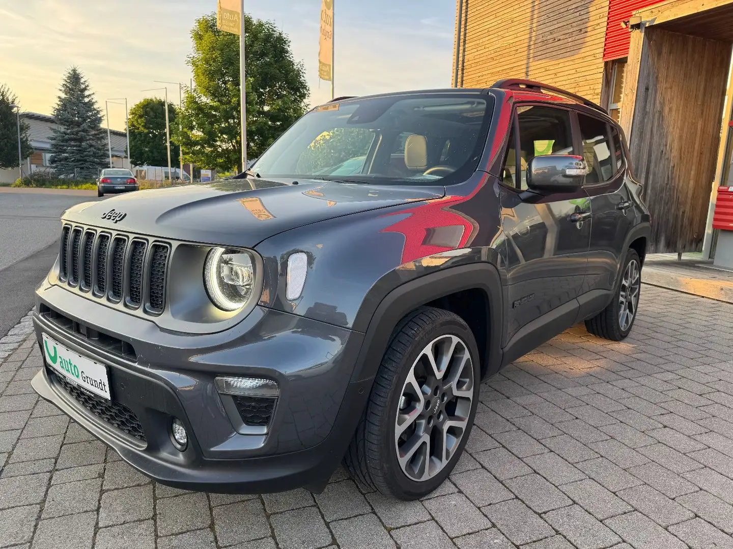 Jeep Renegade Longitude Mild-Hybrid FWD Grau - 1