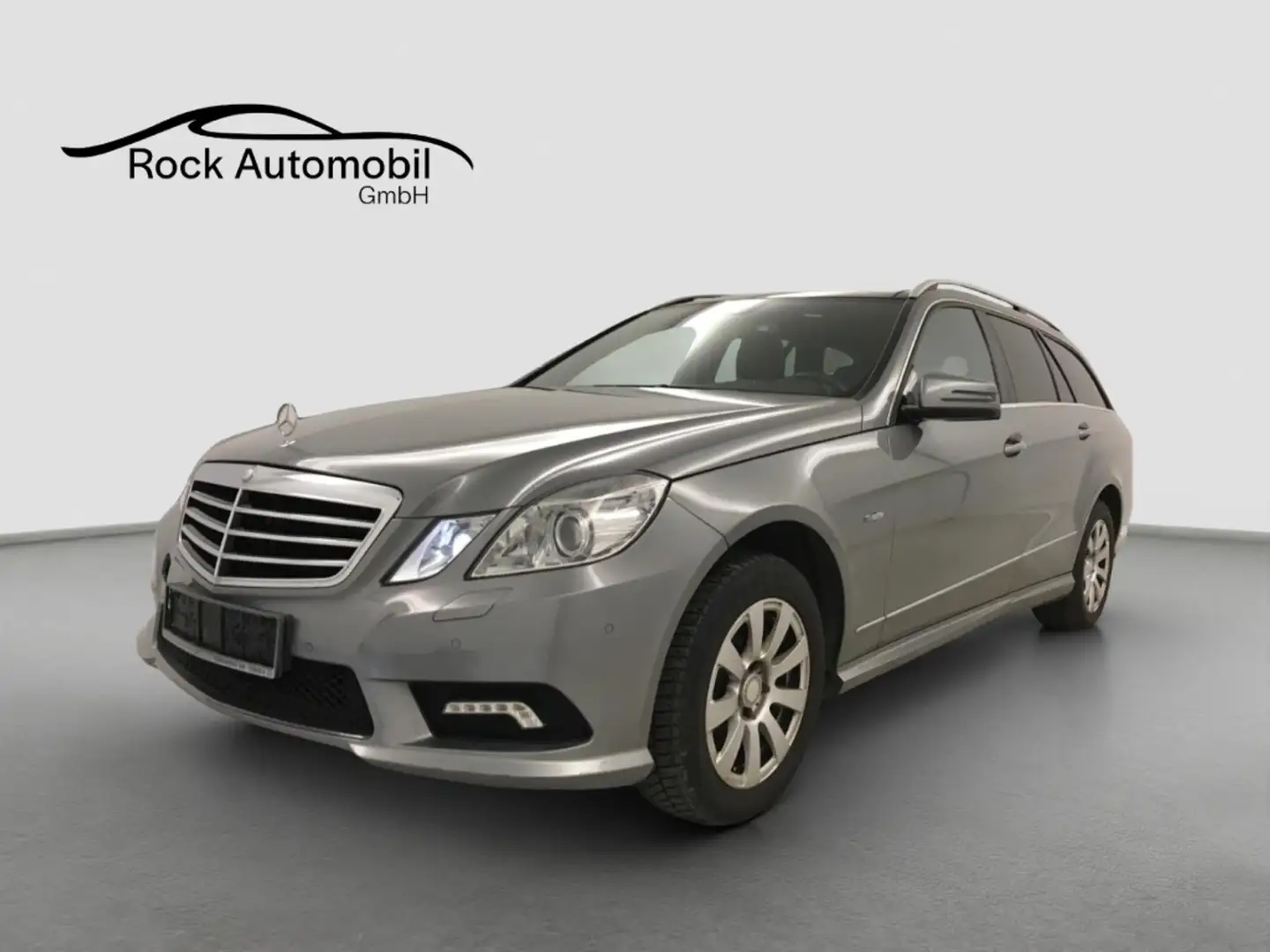 Mercedes-Benz E 350 T CDI AMG 7G Leder Airmatic Panorama Srebrny - 2