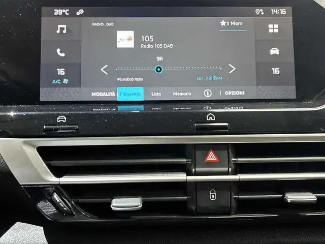 Citroen C4 view 18