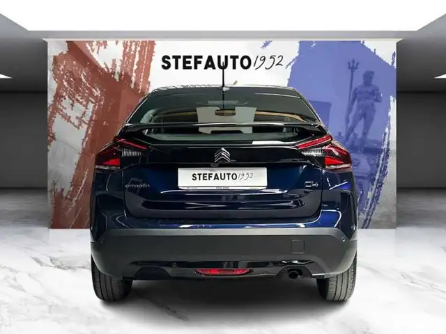 Citroen C4 view 6