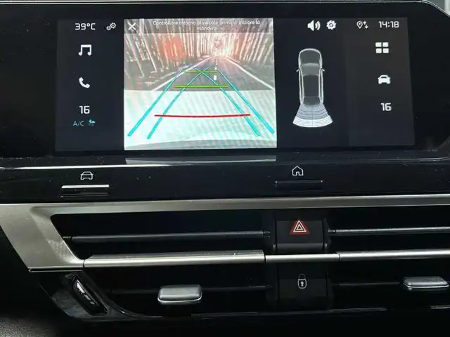 Citroen C4 view 17