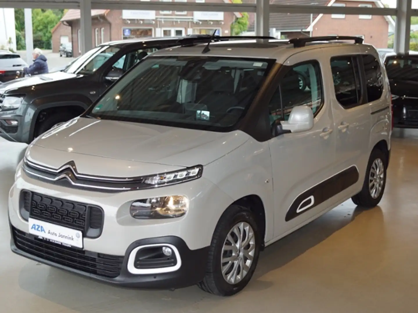 Citroen Berlingo Shine M 1.5 BlueHDi FAP Automatik*Navi*HUD*SH*GRA Beige - 2