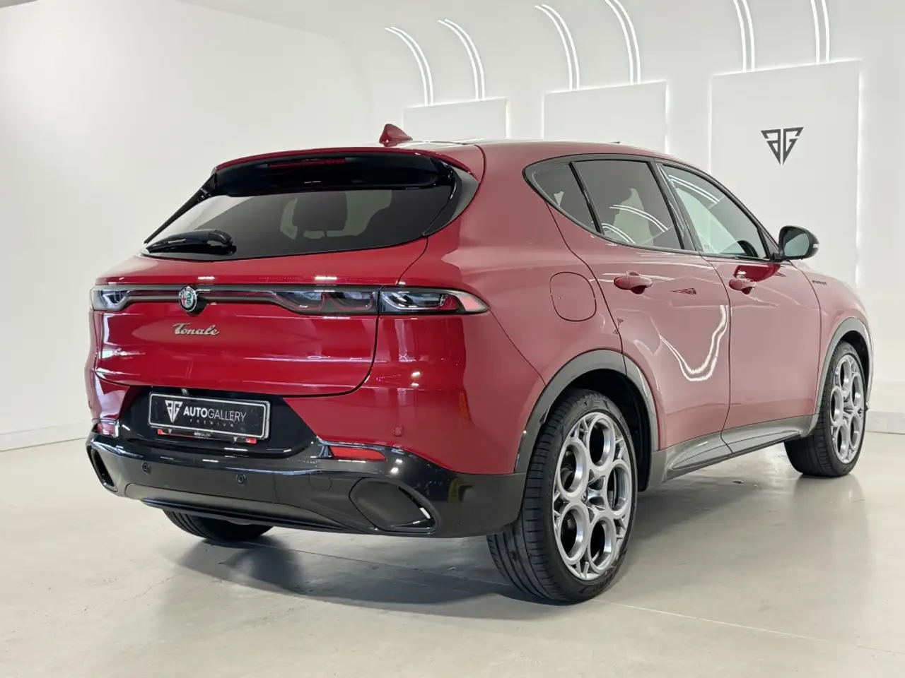 Alfa Romeo Tonale 2022 — фото 6
