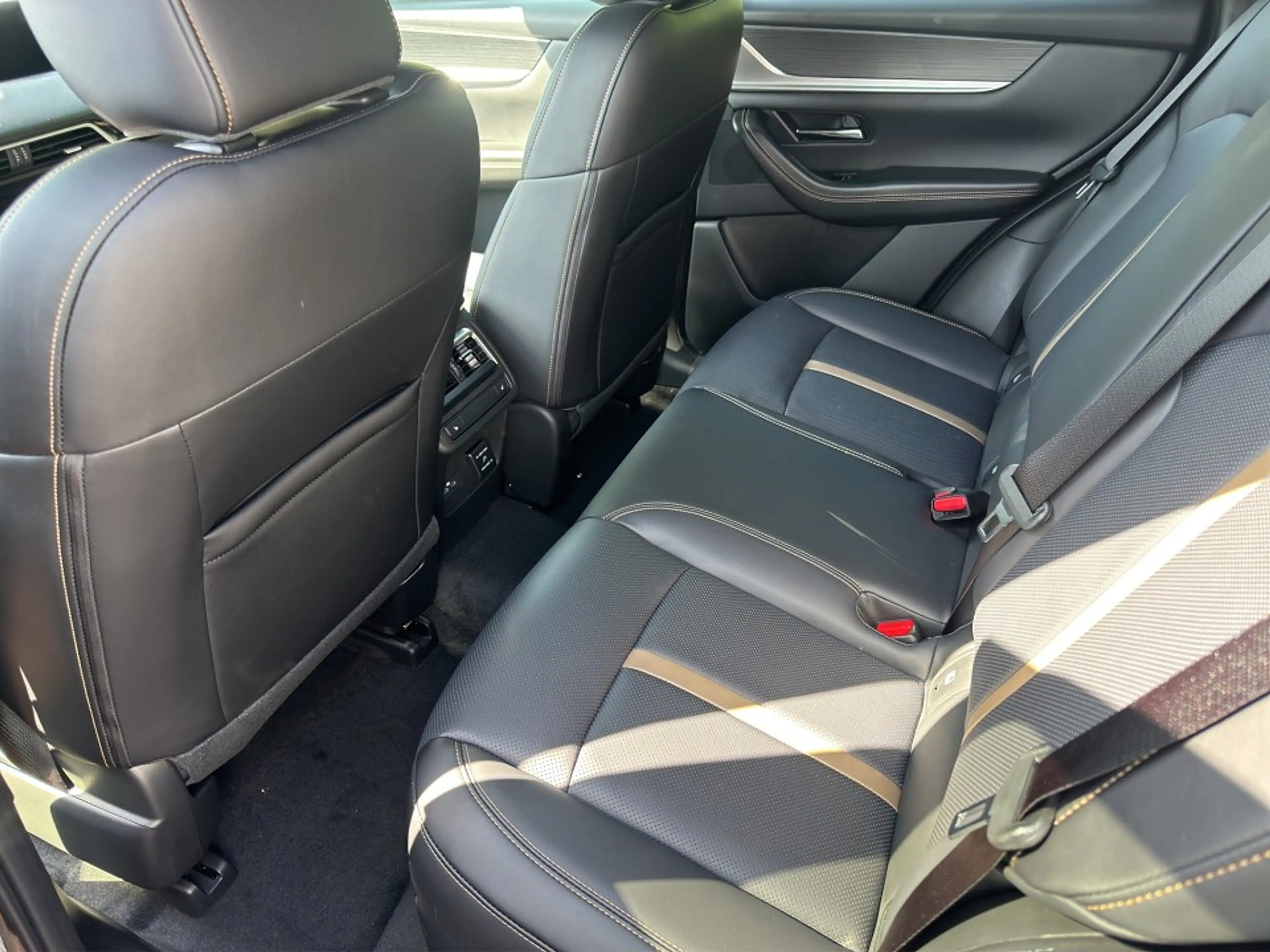 Mazda CX-60 HOMURA PLUS +Leder schwarz++ — photo 8