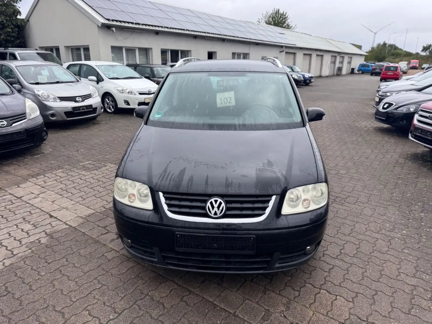 Volkswagen Touran Highline Schwarz - 2