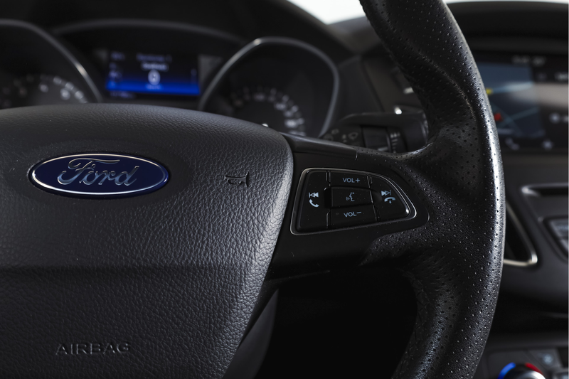 Ford Focus Wagon 1.5 150 PK ST-Line Orig. NL | NAP | Cruise | — photo 40