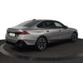 BMW 520 5-serie 520i | M Sportpakket Pro | Innovation Pack Grau - thumbnail 2