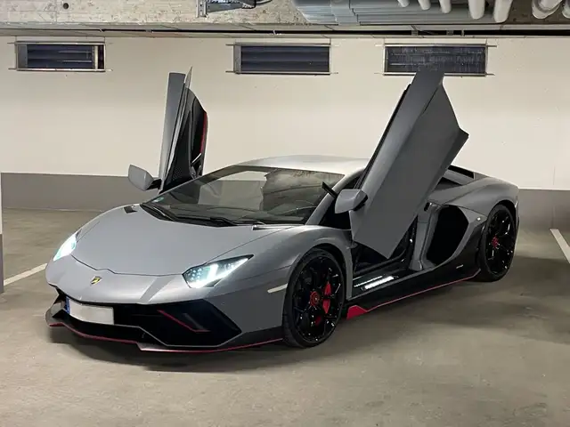 Lamborghini Aventador LP780-4 Ultimae*1 of 350* 24M Garantie