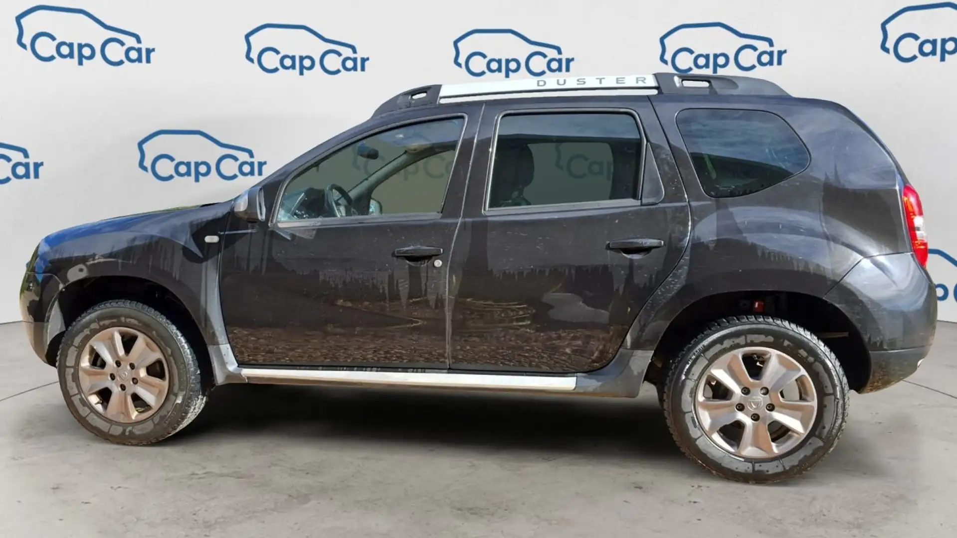 Dacia Duster II 1.2 TCe 125 Prestige Noir - 2