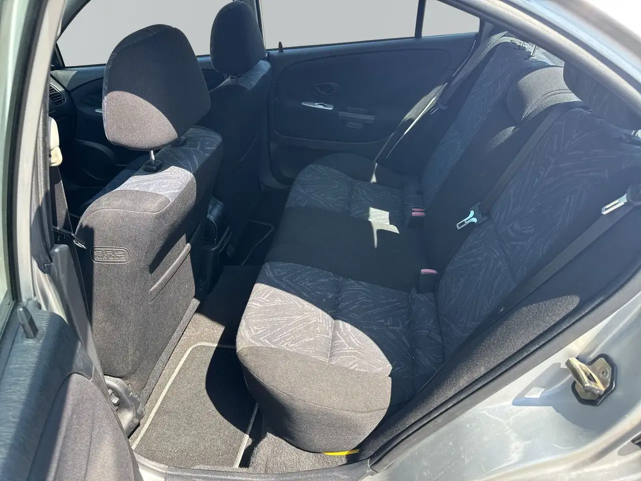 Mitsubishi Carisma 1,8 GDI Dynamics, foto 10