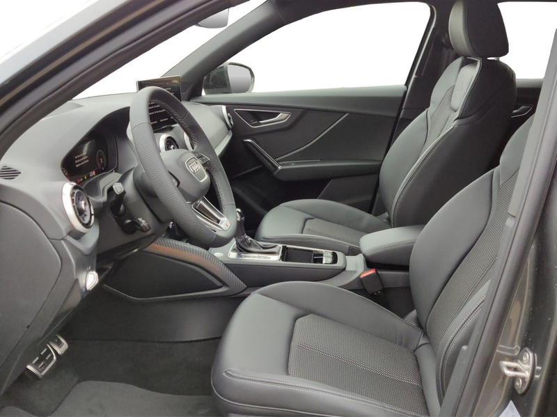 Audi Q2 35 TFSI S tronic S line MATRIX*NAV*SHZ*ACC*PDC*... — photo 11