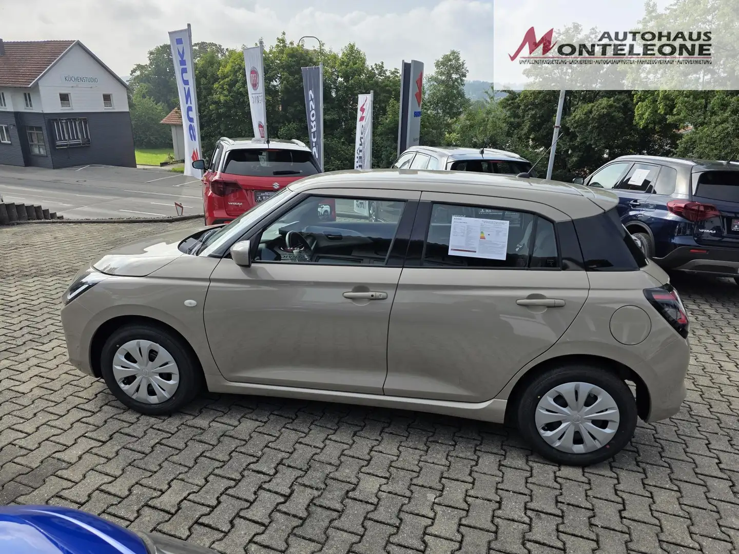 Suzuki Swift SWIFT 1.2 Dualjet Club Hybrid | Sofort Beige - 2