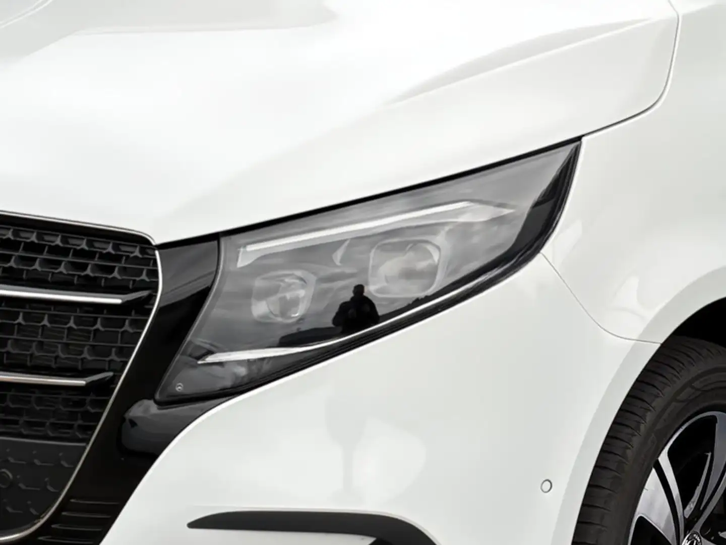 Mercedes-Benz V 250 d STYLE Lang Distr+Kamera+EasyPack+AHK2,5t Weiß - 2