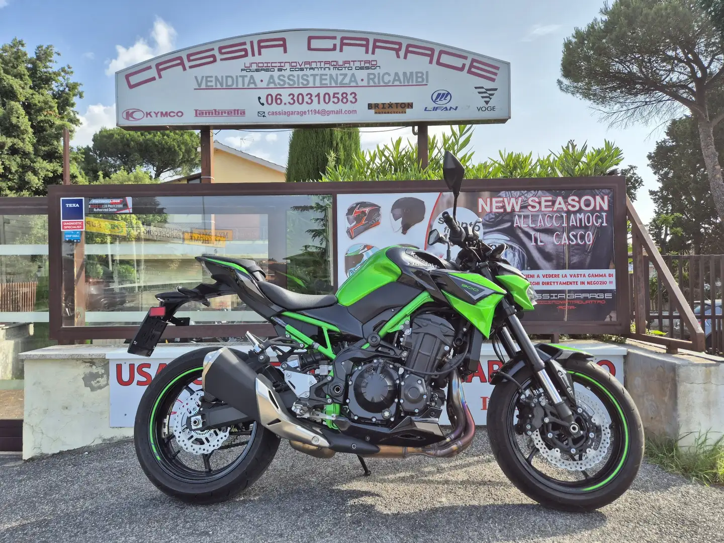Kawasaki 900 Z Verde - 1