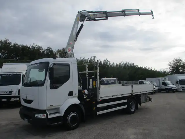 Renault MIDLUM 120/21 GRU PM 8523 4 PIEDI CASSONE F 5.20 M