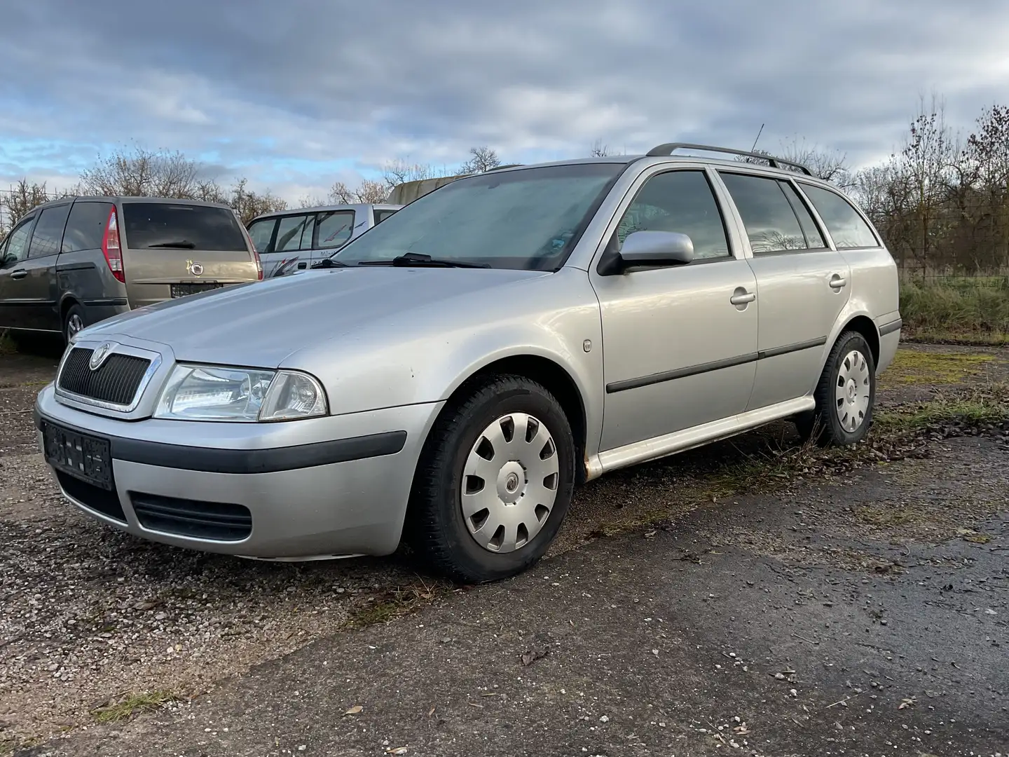 Skoda Octavia Octavia Combi Diesel 1.9 TDI Combi Classic Silber - 1