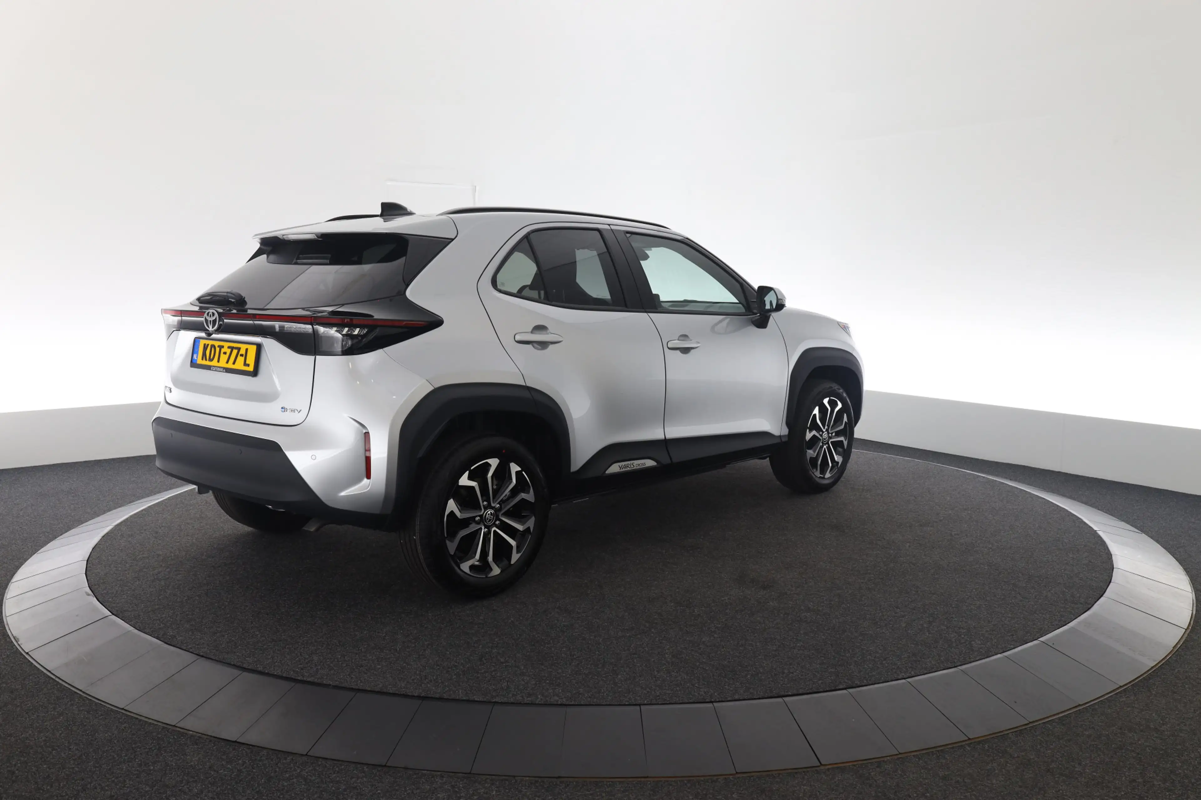 Toyota Yaris Cross 1.5 Hybrid 130 Dynamic Wordt binnenkort verwacht! — photo 2