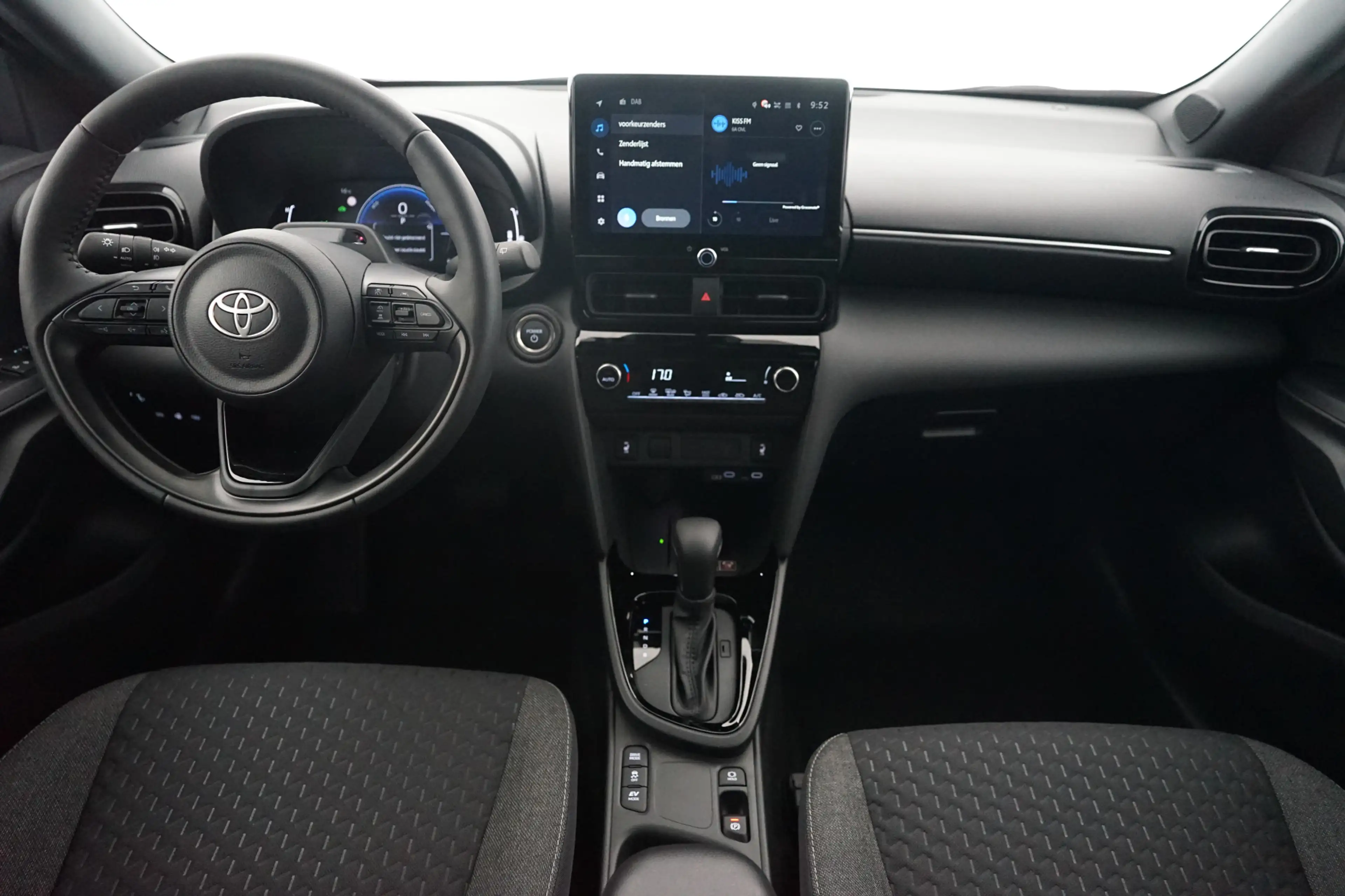 Toyota Yaris Cross 1.5 Hybrid 130 Dynamic Wordt binnenkort verwacht! — photo 3