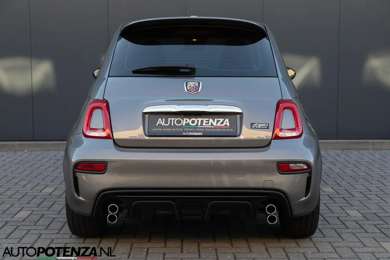 Abarth 595 2022 — фото 10